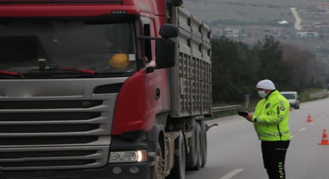 Yurt genelinde yük taşıyan araçlara yönelik denetim