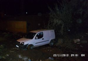 Kablo hırsızı suçüstünde yakalandı