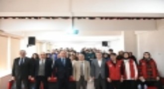 Çakmur; 'Tecrübe Paylaşımı' programında gençlerle