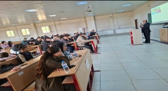 'Cumhuriyete Giden Yolda Erzurum'