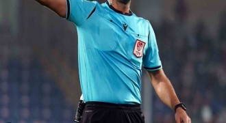 Bandırma Erzurumspor maçını Çelik yönetecek