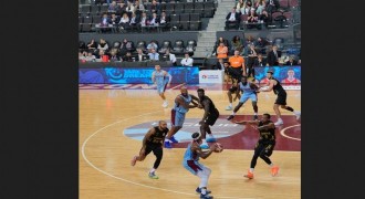 Basketbol Süper Ligi: Trabzonspor: 90 - E. Erokspor: 93