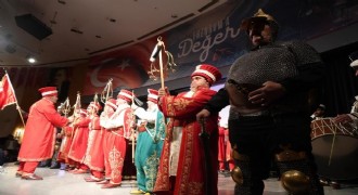 Engelleri aştılar, mehterle coşturdular