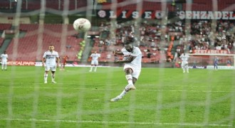 Erzurumspor penaltı kullanmayan 8 takım arasında