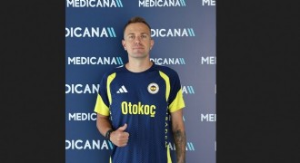 FB'de Mert Günok, ligin ilk haftasında forma giyemeyecek