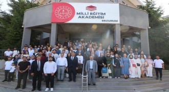 Geleceğin öğretmenleriyle buluştular