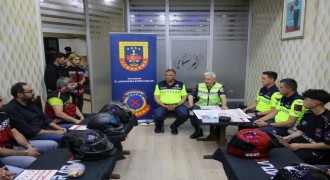 Jandarmadan motosiklet sürücülerine eğitim
