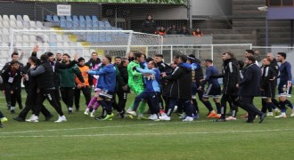 Keçiörengücü - Erzurumspor maçında kavga