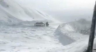 Kutuplar değil, Sahara Geçidi