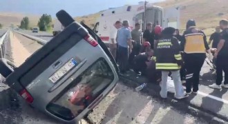 Pasinler Yolunda trafik kazası: 4 hafif yaralı