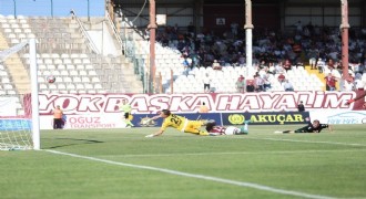 Trendyol 1. Lig: Bandırmaspor: 1 - Sakaryaspor: 1