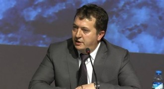 Türkez: 'Gazetecilik meslek yasası acilen çıkarılmalı'