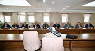 Vali Çiçek vatandaşların sorunlarını dinledi