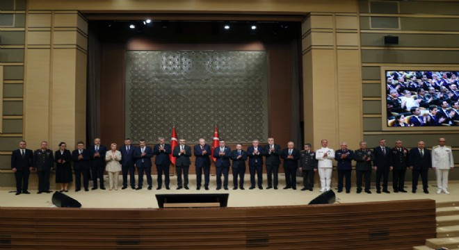  Rabbim Devletimizi payidar, Milletimizi aziz eylesin 