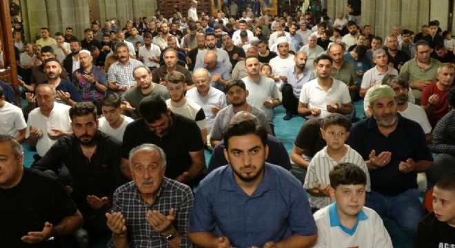 Dualar aminlerle buluştu
