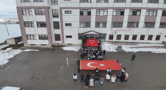 Karayazı da öğrencilerden örnek etkinlik