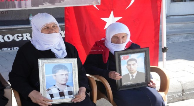 Muşlu ailelerin evlat nöbeti devam ediyor