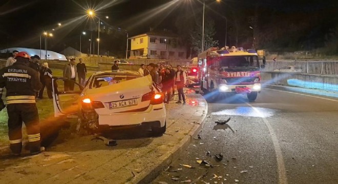 Palandöken'de kaza: 2 yaralı